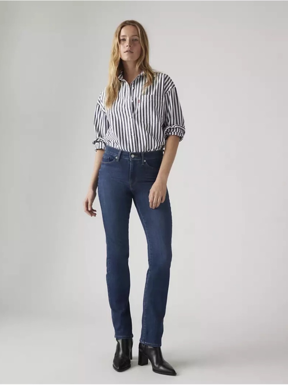 Levi’s | Classic Straight Blue Jeans